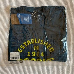 NWT Brooks Distance Graphic Long Sleeve